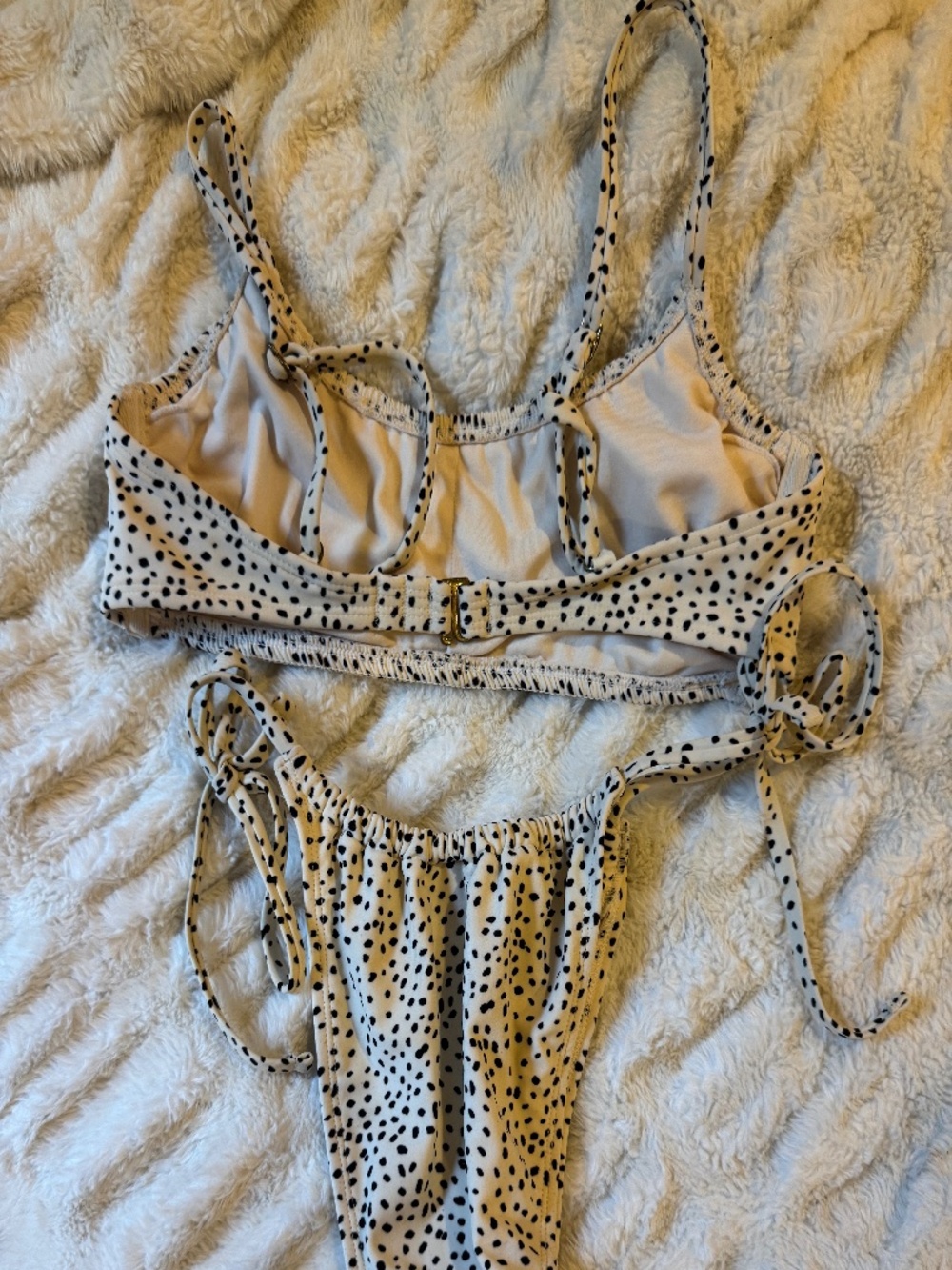 Target Bikini - Picture 2 of 4